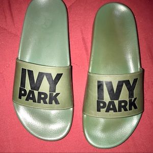 IVY PARK Shoes - Ivy Park Logo Slides 🚩 IVY PARK Shoes - Ivy Park Logo Slides 🚩